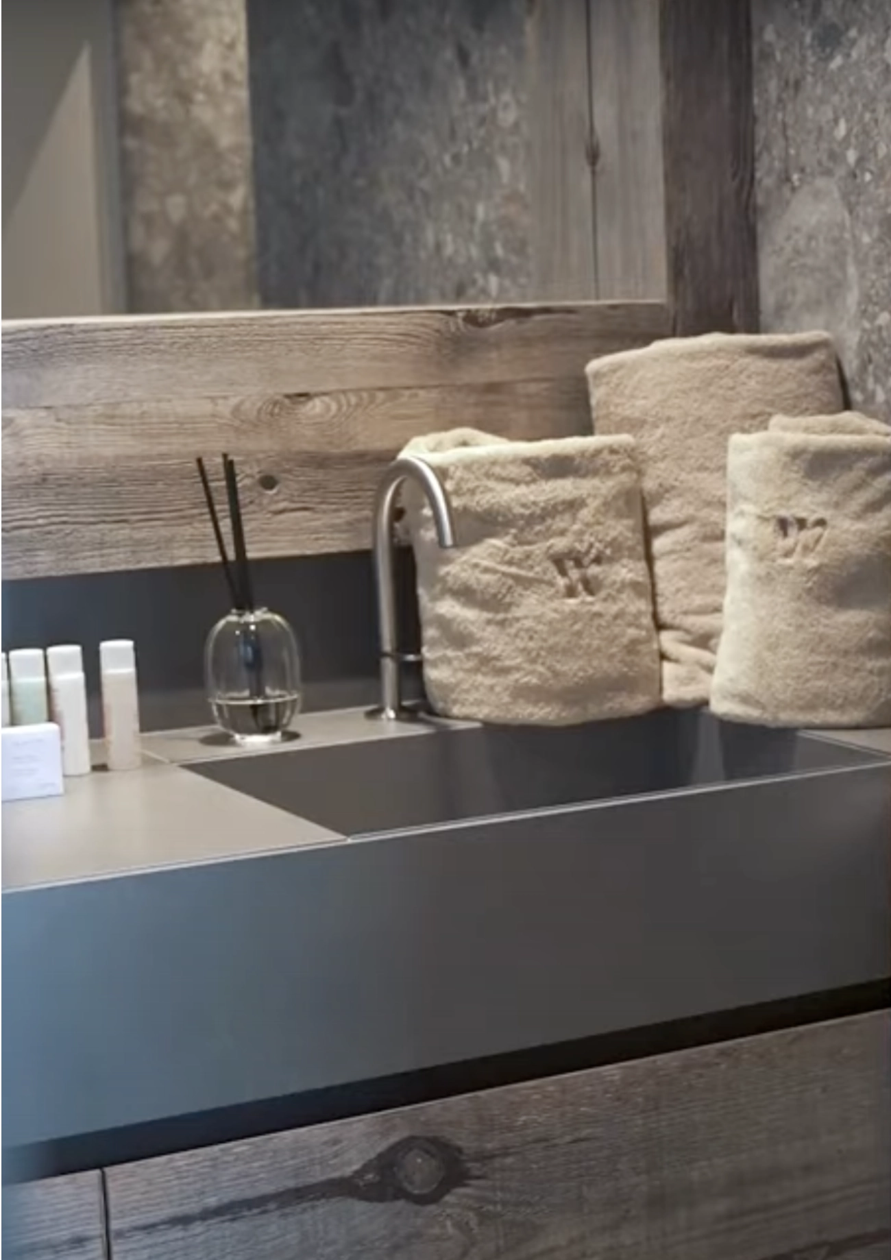 Chalet White Sand | Atelier Giffon
